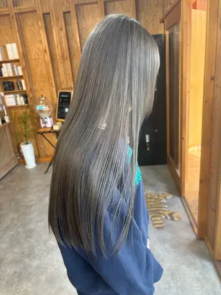 カラー まろみ暖色×ボブ ×chia🕯のヘアスタイル