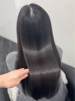 ロング パーマ ブリーチなしカラー I 髪質改善Ⅰたつやのヘアスタイル