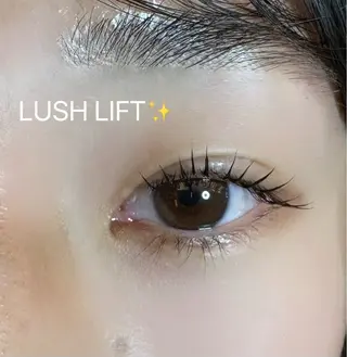 マツエク・マツパ 玉置 七海のヘアスタイル