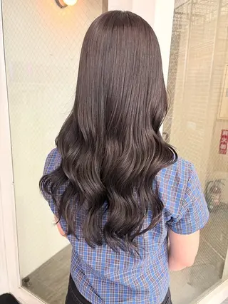 ロング カラー piilo所属・末吉 眞義のヘアスタイル