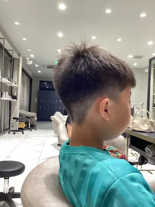 メンズ 志田 ほん/ メンズパーマのヘアスタイル