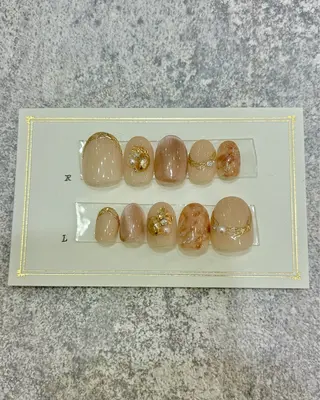 ネイル 安藤 彩乃のネイルデザイン