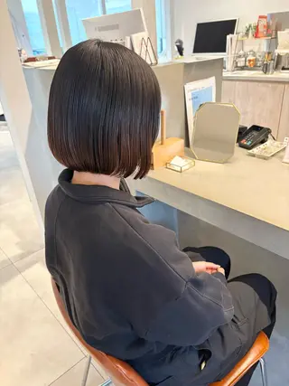 ミディアム 苅郷 羽瑛のヘアスタイル