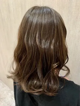 セミロング カラー 🇰🇷jisoo -ジス-🇰🇷のヘアスタイル