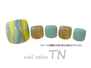 ネイル 矢川 まどかのネイルデザイン