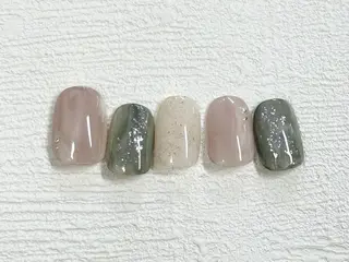 ネイル 寺崎 葉月のネイルデザイン