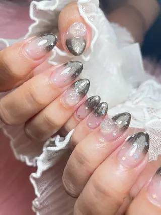 ネイル 23時まで❤︎韓国、 ワンホンネイルのネイルデザイン