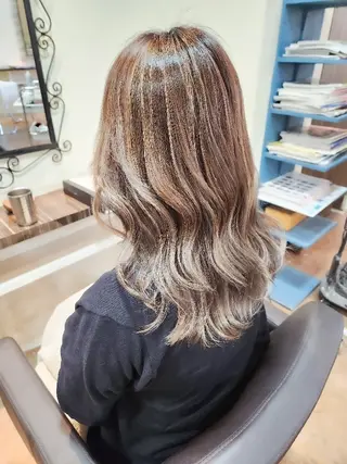 セミロング カラー ブリーチ、デザイン  カラー福士直矢のヘアスタイル