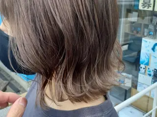 ミディアム 深澤 春樹のヘアスタイル