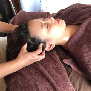 SUNNY 南足柄  癒しのオールハンドのエステ・リラクイメージ