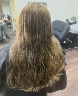 カラー aloha'lani所属・aito aiのエステ・リラクイメージ