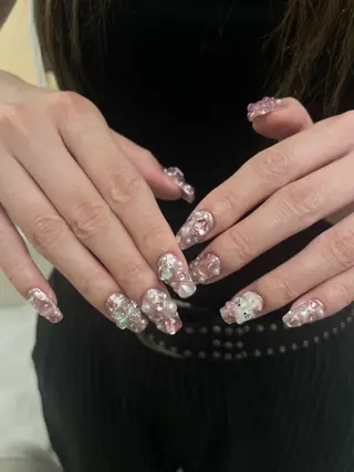 ネイル koyu 🩶のネイルデザイン