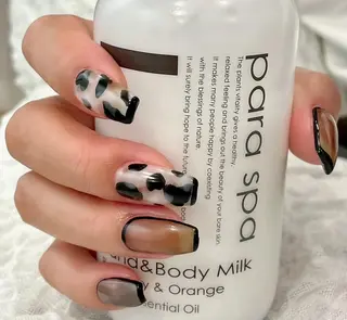 ネイル 西谷 （ネイリスト）のネイルデザイン