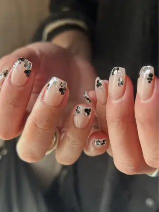 ネイル talo .のネイルデザイン