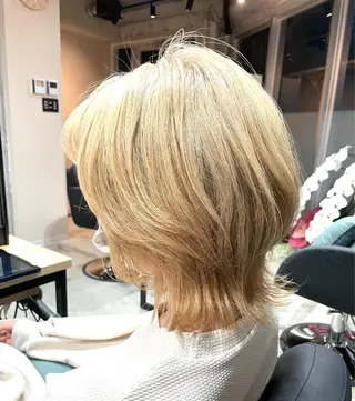 ショート カラー ✨髪質改善/ハイトー ン/艶髪高山のヘアスタイル