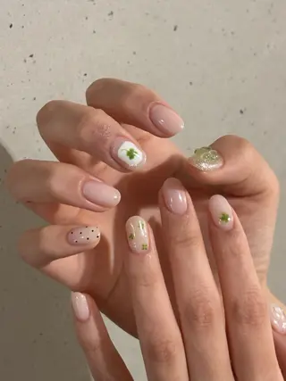 ネイル Rino ．のネイルデザイン