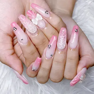 ネイル 🌈Yun nail hyejin💋のネイルデザイン