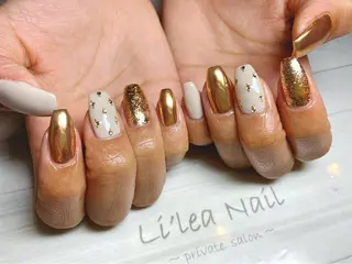 ネイル Li'leaNail AINAのネイルデザイン