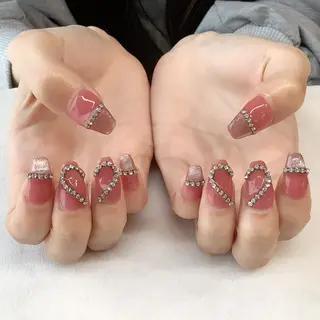 ネイル 💎🐰 saki. m 🐰💎のネイルデザイン