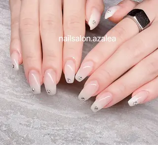 ネイル R inのネイルデザイン