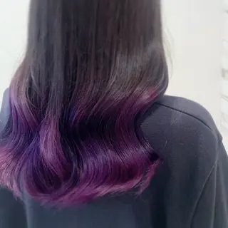 ロング カラー ヘアアレンジ アニメ髪・ウルフ🦇 樋口莉夏のヘアスタイル