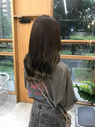 ロング カラー muku所属・レディースカット モデル/ayunaのヘアスタイル