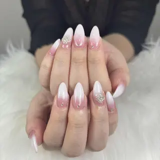 ネイル QUEENSNAIL STUDIOのネイルデザイン