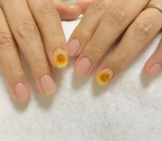 ネイル 手塚 里奈のネイルデザイン