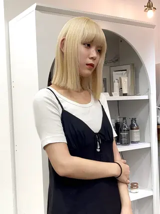 ミディアム カラー キダアヤカ/ 梅田/ベージュカラーのヘアスタイル