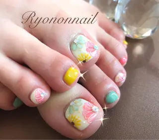 ネイル Ryononnail(リョノンネイル)所属・Ryononnail 上谷典子のネイルデザイン