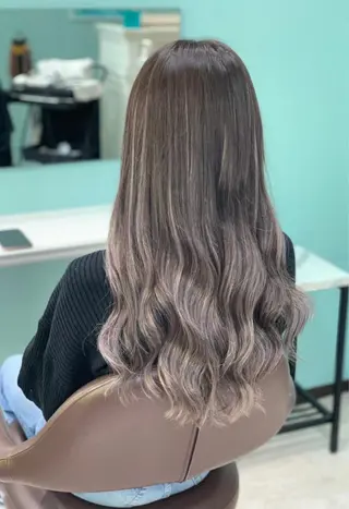 ロング eye エクステ専門店Rのヘアスタイル