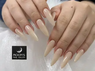 ネイル Ｍoons所属・Moon's ✨Ari ✨のネイルデザイン