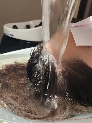 TSUJI  AZUMI のヘアスタイル