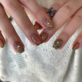 ネイル カメレオン京橋🌻 草葉由佳のネイルデザイン