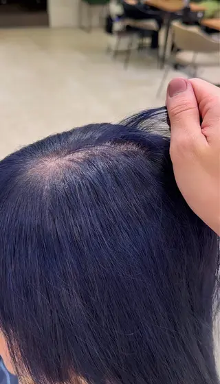 ロング VIEW SHINSAIBASHI所属・ハイトーンカラー/ 艶髪カラー/タクミのヘアスタイル