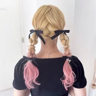 ロング ヘアアレンジ Ayu🍯/栄/ブリ ーチカラー/ヘアメのヘアスタイル