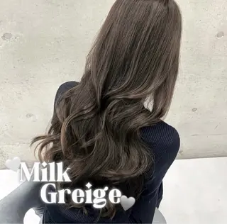 ロング カラー CYM所属・ワンカラー/レイヤー 🩷モエのヘアスタイル