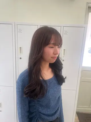 ロング 柴原 佑果のヘアスタイル