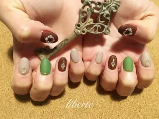 ネイル liberté (リベルテ)のネイルデザイン