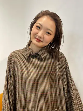 カラー Terve.野崎 真里奈のヘアスタイル