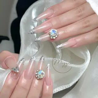 ネイル Maggie Nail🦩のネイルデザイン