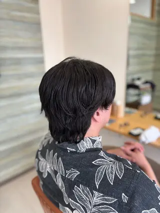 セミロング メンズ 謝花 萌のヘアスタイル
