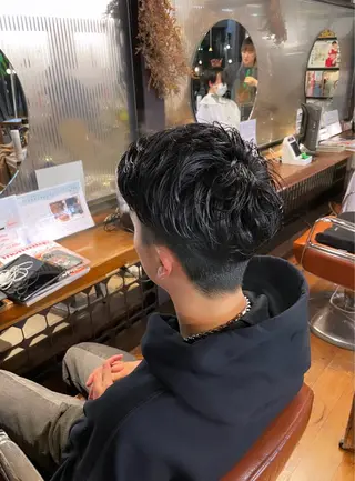 ショート パーマ メンズ ayaka |トレンドヘアのヘアスタイル