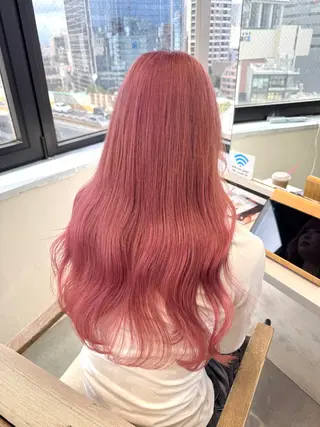 ロング カラー 梅田 ハイトーン shionのヘアスタイル