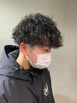 パーマ メンズ メンズパーマのプロ 川野翔太のヘアスタイル
