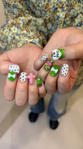 ネイル 👽個性派ネイル🎀 komachiのマツエク・マツパデザイン