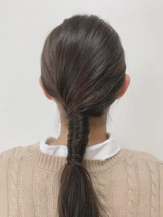 ロング カラー ヘアアレンジ PHIDGE所属・山下 千明のヘアスタイル