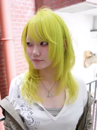 セミロング カラー 原宿ハイトーンカラー 🥑/aimuのヘアスタイル