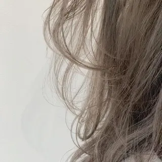 カラー ネイル 佐藤 穂乃香のネイルデザイン