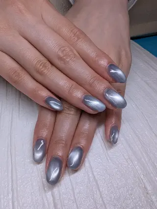 ネイル eclat BEAUTY NAIL SALON　枚方市駅前店所属・松本 ひとみのネイルデザイン